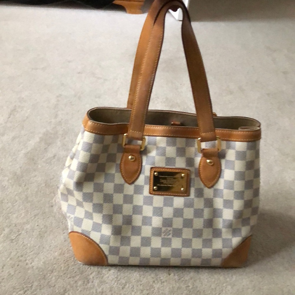 Louie Vuitton